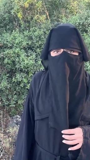 Lebanese Hijab bitch playing with her pussy in the forest and squirting   Clip 1