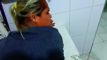 Join El Toro De Oro and Paty Bumbum's wild amateur sex parties