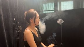 2023New yimei`s smoking interview HD