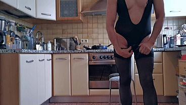What is happening Behind the Stage at Sissy Slut Kitchen at the Morning