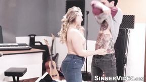 ”Inked Small Hands licks cunt & missionary screwed mesmerizing  beauty AJ Ap”