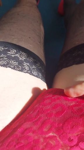 Cindy's Tiny Clit Teaser