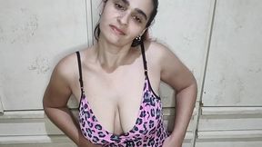 gozada forte nos peitos da putinha branquinha - sailor girl hotwife