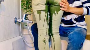 Soaking her khaki jeans together completely in pee (artwork without audio)