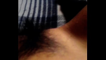 Vagina jugosa y cremosa.