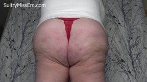 BBW Ass and Thighs Dance