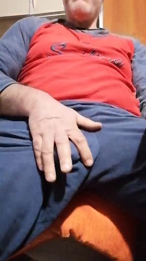 My Wide Chapel Enjoys Being Touched After a Little Cum a Lot!