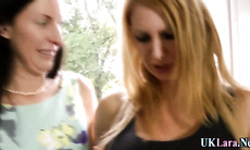 Mature milfs masturbate