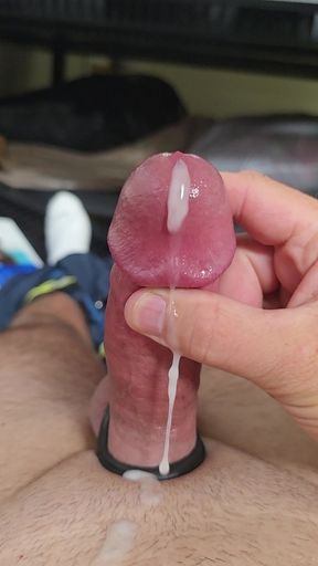 Accidental cumshot