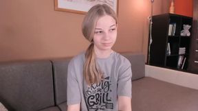 Daisy Helm Private Show