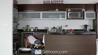 Gayroom dylan knight drilled by a plunger and peter fields enormous dick