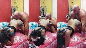 novinha safada pede para o tiu chupar seu delicioso rabo o coroa sempre obedece essa novinha