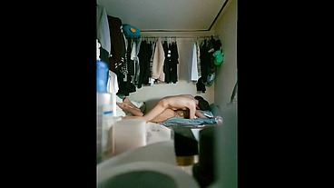 Mi vecino miron me termino follando