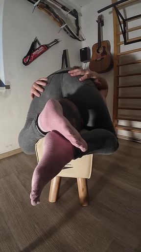 Jeans Breathplay and Slave Orgasm