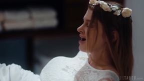 Alex Coal, Bunny Colby And Alex C In Dont Go Through With This