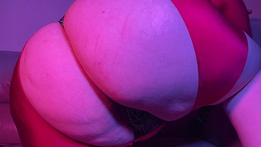 Worship & Cum On My 60 Inch Ass