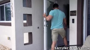 Horny twink Dakota Lovell hookups with a muscled cutie Axel Kane