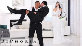 BIPHORIA -  "I Need Something In My Mouth, It Calms Me Down, You're The Best Man, Now Help Me Out"