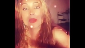 A bel&iacute_ssima travesti poliana