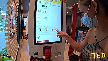 Depois de comer um Big Mac é hora de liberar o Mc Toba - Paola Gurgel
