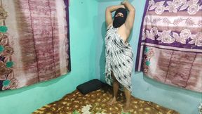 Sexy muslim bich dancing for money and cheap cock