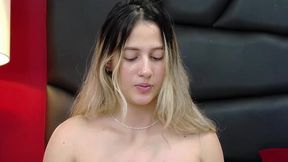 Sophia Loreen Private Show