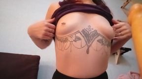 Stepmommy Shows How to Play