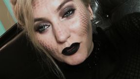 In bed with the hunter