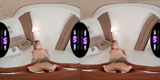 TmwVRnet Mimi Cica Teacher’s and student’s sticky story