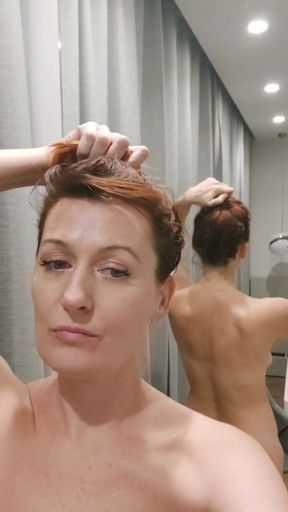 I went to the bathroom to pee but decided to jerk off, hot milf masturbation