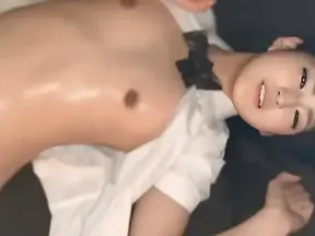 Cute Fair-Skinned Beauty Shows Her Behind-The-Scenes Side Post Scouting