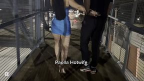 Na Passarela em plena BR 153, a casada fudendo sem parar e fazendo alegria do motoristas que passam e curtem um sexo na rua com Paolla Hotwife. &Eacute_ assim que funciona!!