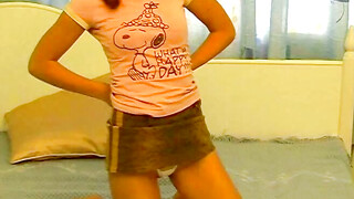 Sultry Brunette Seductress Silvia Teases and Toys Herself to Orgasm