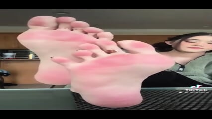 Asian feet TikTok pink soles