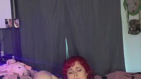 TEENS FIRST SQUIRTING ORGASM!