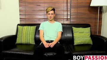 Penis prostitute Silas Gray prefers to be dominated by massive cocks