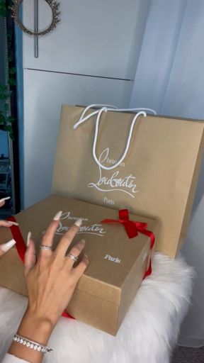 Unboxing My Louboutin’s ✨