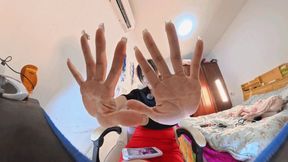 8K VR360 MARTINA's sexy manicure