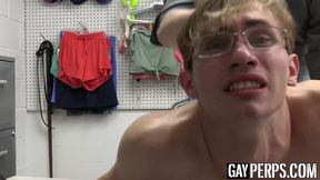 Homo perp Darron Bluu dominated by young officer Cole Church