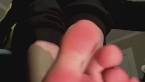 POV: Will I crush you or spare you? (VERTICAL) - Goddess Lilith Giantess, foot fetish, foot POV