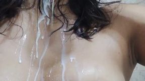 A girl who wants milk ????