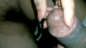 Sexy sister-in-law seduced her brother-in-law in the hot night