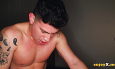 Sapphire Astrea's taut pucker welcomes Jason Carrera's rock-hard man-meat in sultry XXX love.