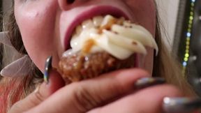 shyla eats a cum cake