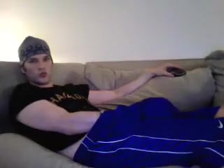 everytimeishowout dilettante clip 06/30/2015 from chaturbate