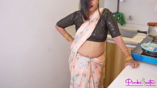 Painful anal try- Indian wife pinki try First time anal in sexy saree to make her husband happy.