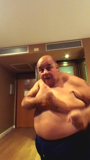 Epic Showdown: Bubba Vs. Jobber (jobber K.o)