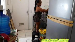 diarista vai trabalhar e transa gostoso com o patrao ela adora sexo anal