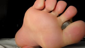 ASIAN THICK TOES SMOOTH SOLES