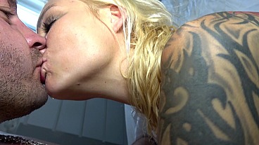 PRIVATE GLORYHOLE ÜBERRASCHUNG